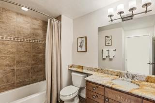 Luxe 2BR Beaver Creek Retreat - Balcony Views & Ski-In & Ski-Out Access - 1