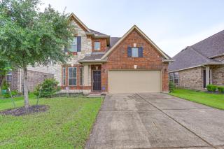 Covered Patio and Spacious Yard Houston Area Home! - Humble - 7