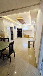 Sterling East Apartment - Bangalore - 3