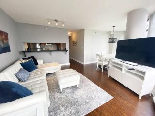 Beautiful 2 bedroom apartment located in downtown - 6