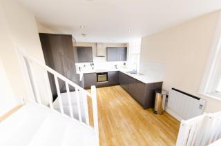 Cozy 2BR 2BATH Apt in Central Ipswich - Sleeps 6 & Prime Location - Ipswich - 5