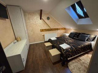 TOMiSLAV - Zagreb - 2