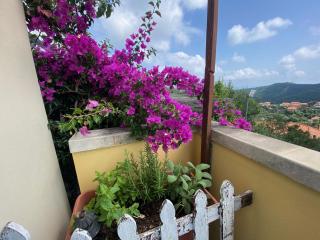 TraMonti e Mare, vistamare giardino, ideale famiglie - Brasi - 6