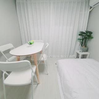 StaySolar - Seul - 2