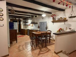Il castello - Casa Beatrice - Campo di Giove - 1