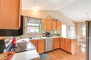 17 Mi to Columbus Pickerington Home with Fire Pit! - Pickerington - 1