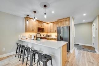 Ski-InandSki-Out Recently Built Burke Townhome! - East Burke - 4