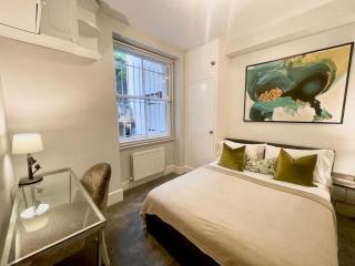 The Aurelia - Londra - 2