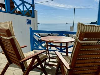 Roula's Suites - 4
