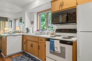 Holiday by the Bay Unit A-4 by Simple Life Rentals - Fish Creek - 3