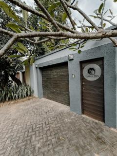 The Garden Den - Mbombela - 7