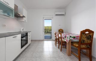 1 Bedroom Awesome Apartment In Krusevo - Kruševo - 8