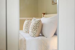 Spacious, great location for families and contractors - Lincoln - 2