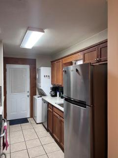 Centrally located Cozy Mid-Century Home - McComb - 3