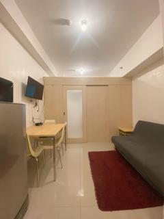1BR Condo Pool View Light Residence - Manila - 5