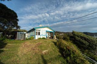 Classic seaside cottage - Paekakariki - 0