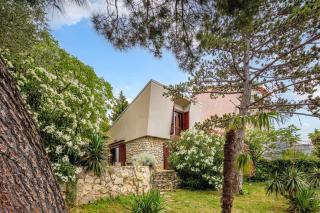 Lovely Holiday Home By The Sea - Happy Rentals - Selce - 0