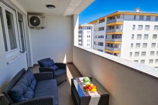 Modern Oasis With Terrace - Happy Rentals - Zagreb - 7
