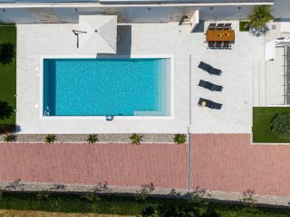 Villa 65 Large 55m2 Private Heated Pool Peaceful Escape - 0