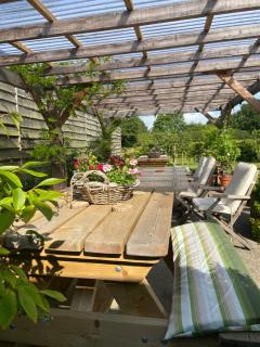 The Orchard Hideaway - Whitchurch - 9