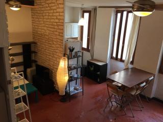 Charmant 2 pièces au coeur du Panier - 4