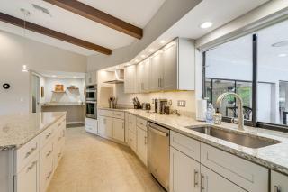 10 Mi to Beach Poolside Paradise in Fort Myers! - Fort Myers - 4