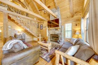 3 Mi to State Park and Lake Broken Bow Cabin! - 8