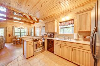 3 Mi to State Park and Lake Broken Bow Cabin! - 5