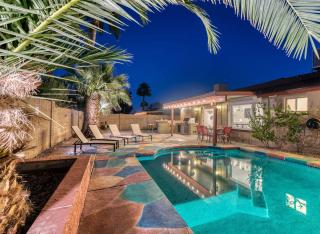Fun Desert Getaway With Private Free Heated Pool! - Chandler - 0