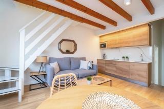 Modern loft with ocean views - 5