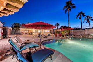 Private Oasis With The Best Backyard! - 0