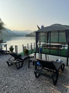 'Miris Ljeta' Cozy Lakefront Holiday Home - Jablanica - 8
