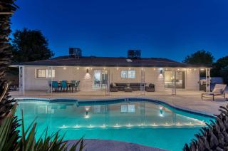 Splendid 5 Bedroom Home With Private Heated Pool! - Helena - 0