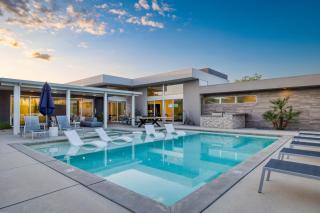 2 Villas PoolSpa Putting Green Bocce Polo Villas Solstice by AvantStay - 7