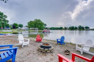 Dock and Kayak - Waterfront Retreat on Lake Gilead! - - 0