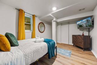 Private & Chic 2BR Guest Suite - Tucker - 3