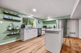 Private & Chic 2BR Guest Suite - Tucker - 1