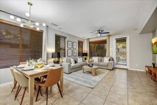 Living The Dream! Gated Wfree Private Heated Pool - 2