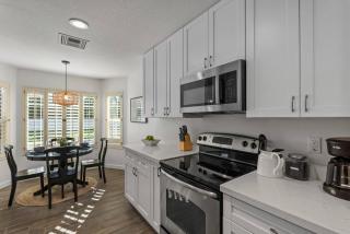 Centrally Located! Fabulous Home & Gated Community - 5