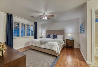 Sunny Free Heated Pool & Lush Backyard Home - Phoenix - 7