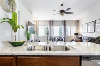 The "pool Cottage" Upgraded Home Free Heated Pool - Phoenix - 5