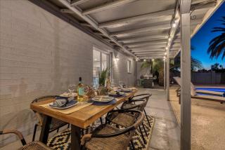 Premium Home With Free Private Heated Pool! - Tempe - 5