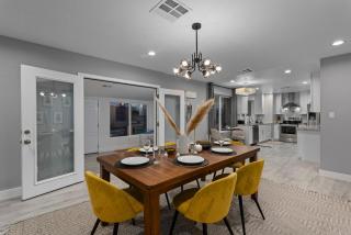 Amazing Home! With Free Large Private Heated Pool - 8