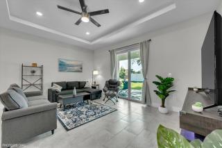 Luxury Healing Retreat North Port - North Port - 4