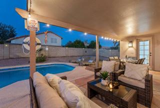 Super Comfy Home! With Private Heated Pool - Phoenix - 7