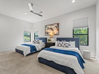 Lux 6br 2 Game Rooms Dallas - Dallas - 1