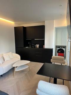 Luxury Apartment Champ de Mars Eiffel Tower - 0