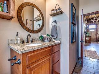 1 Bed Big Apt in OKC Stockyards - 1