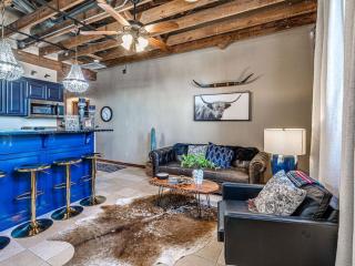 1BR Balcony Views And Cowboy Vibes - Oklahoma City - 9