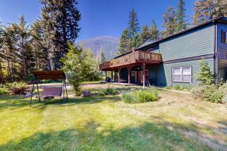 Hungry Horse Hideout - Upper Level - 6